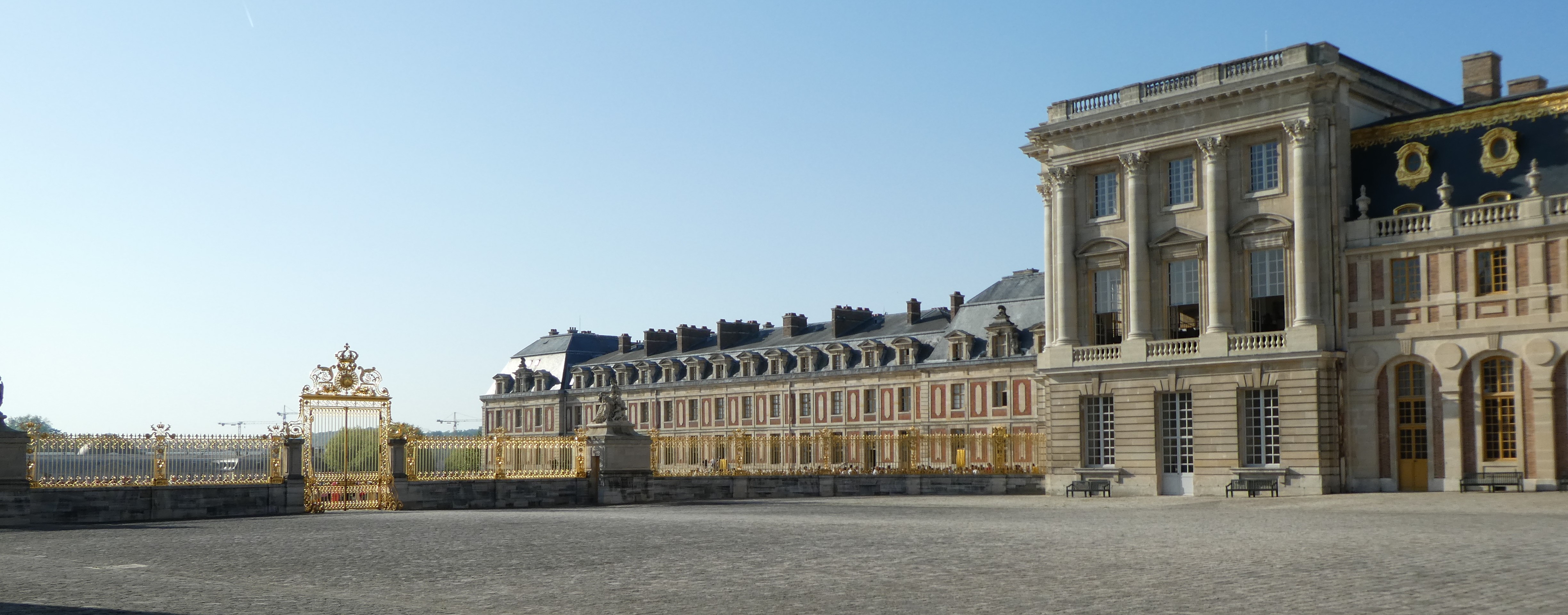A Day at Versailles – I Love Paris in the Springtime